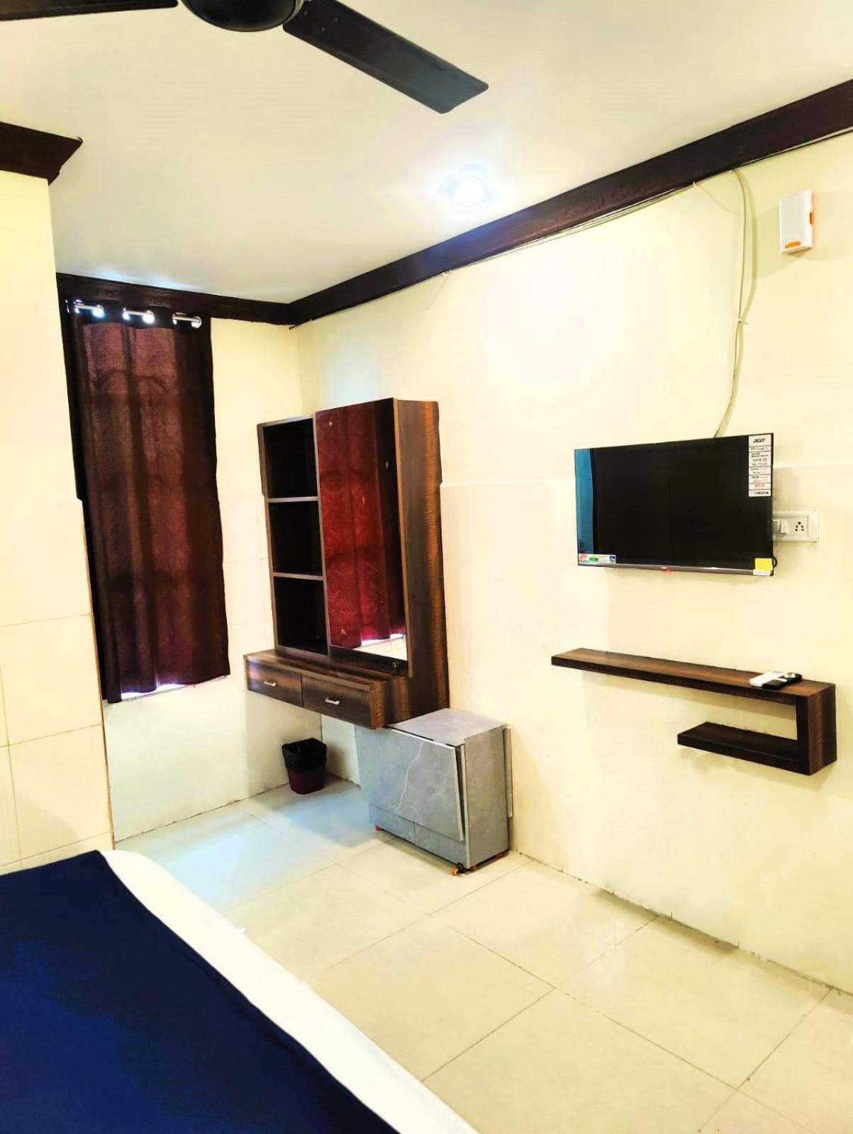 The Livin Residency Hotel Visakhapatnam Exterior foto