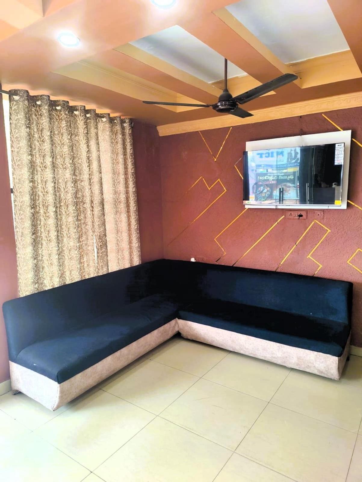The Livin Residency Hotel Visakhapatnam Exterior foto