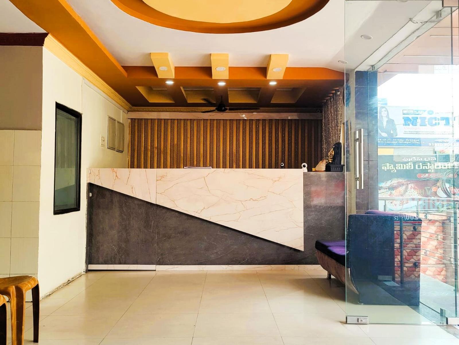 The Livin Residency Hotel Visakhapatnam Exterior foto